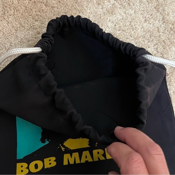 Bob Marley Black Drawstring Backpack 18x13 EUC - Picture 6 of 7